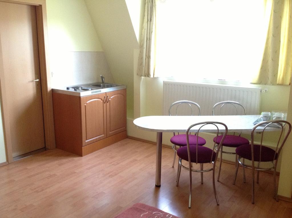 Majnar Villa Apartmanhaz Богач Екстер'єр фото