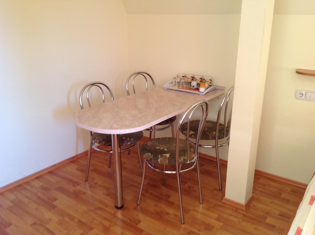 Majnar Villa Apartmanhaz Богач Номер фото